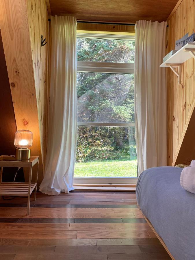 Au Sommet Du Fjord Hostel Sacre-Coeur Luaran gambar