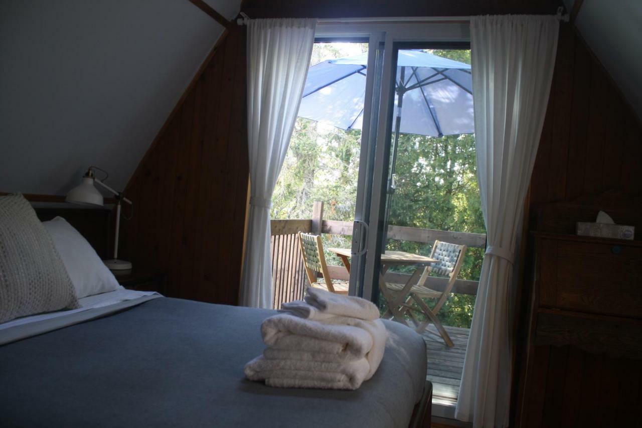 Au Sommet Du Fjord Hostel Sacre-Coeur Luaran gambar